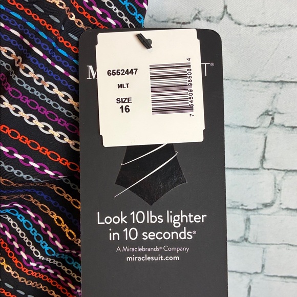 Miraclesuit NWT 6552447 Shimmer Links Love Knot Underwire Tankini Top 16 Vacay - Picture 8 of 16